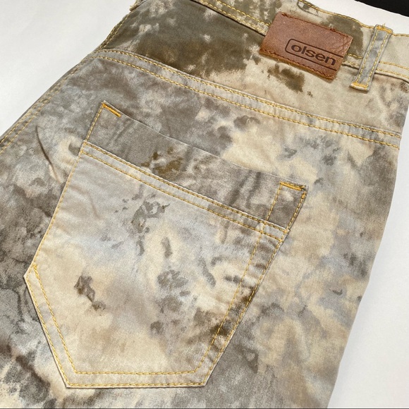 OLSEN EUROPE Women Size 12 (Med/ Large) Mona Slim Power Stretch Camouflage Jeans - Picture 3 of 9